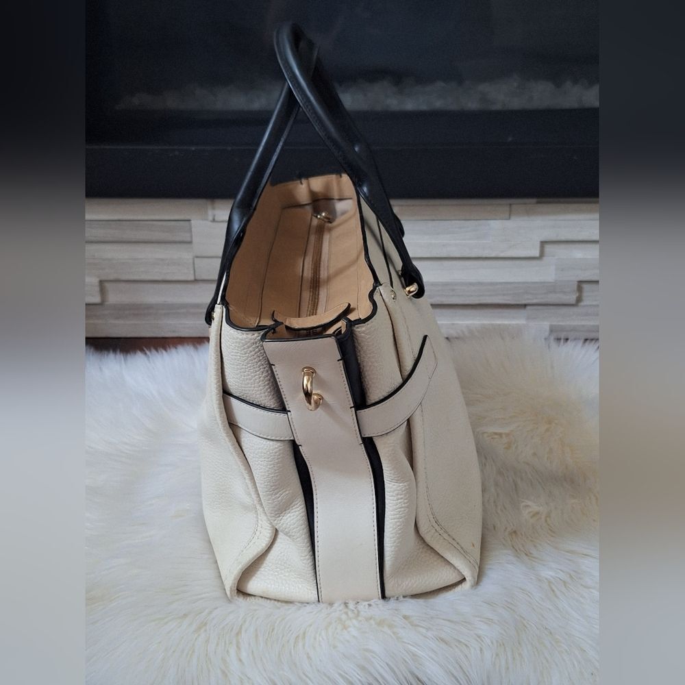 Coach Swagger 37 Bag White Pebbled Leather - Picture 4 of 13